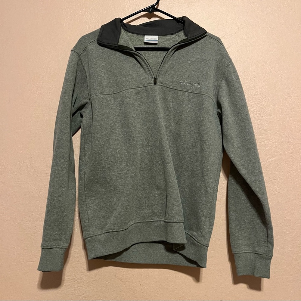 Men’s small Columbia 1/4 zip pullover crew neck sweatshirt